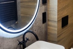 lustro podświetlane